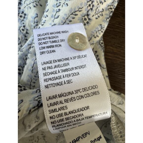 Nation Ltd Florence Blouse Balloon Sleeve Porcelain Floral Vines M - Picture 7 of 12